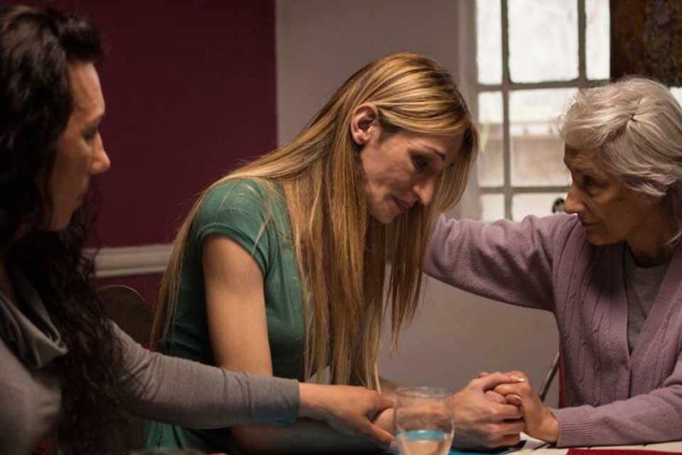 Una escena de Bajo mi piel morena, de Campusano.