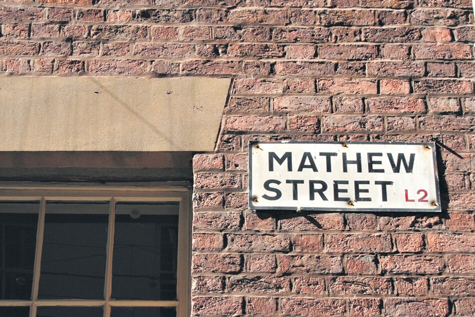 Mathew Street, escenario de las primeras andanzas musicales de los Beatles.