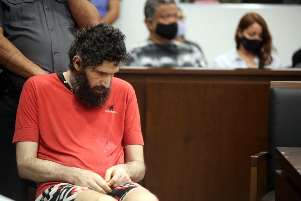 Para los jurados, Nicolás Gilad Pereg tuvo "plena consciencia" para asesinar a su madre y a su tía.