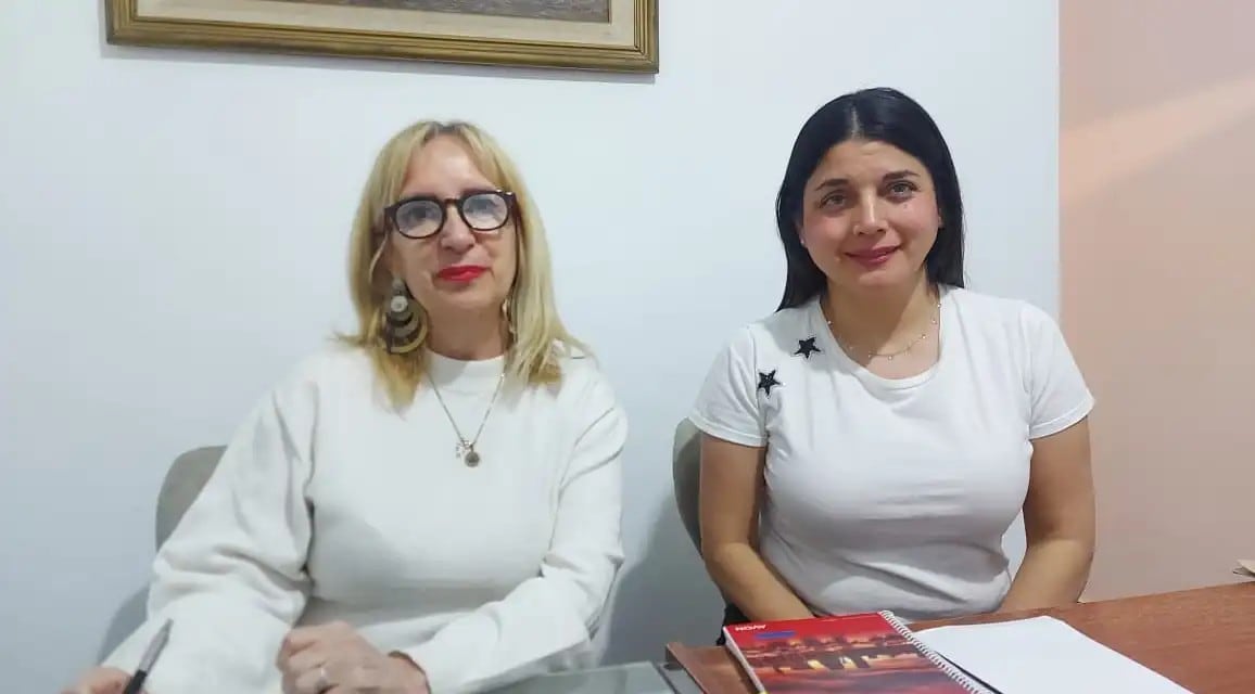 Las abogadas Ivana Cattaneo y Élida Barrera. 