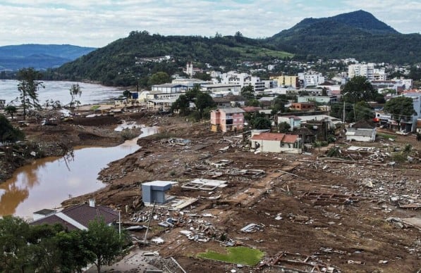 Ya son 100 los muertos por las inundaciones en el sur de Brasil