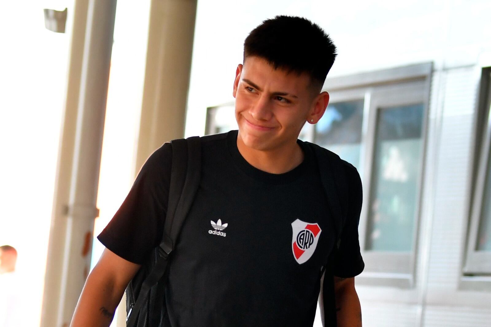 Claudio Echeverri dejó el búnker millonario y se sumó a la Sub-23