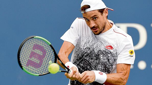 Pella dio batalla y terminó perdiendo en cuatro sets ante el georgiano.