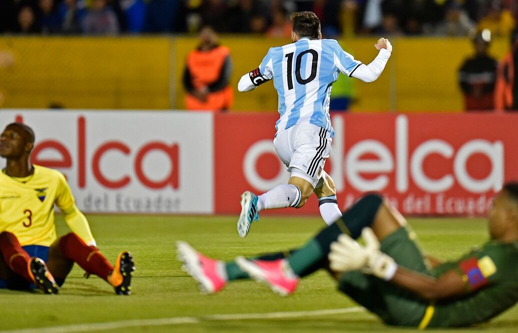 Messi y su triplete ante Ecuador, acaso el partido más importante de los 146 que disputó con Argentina