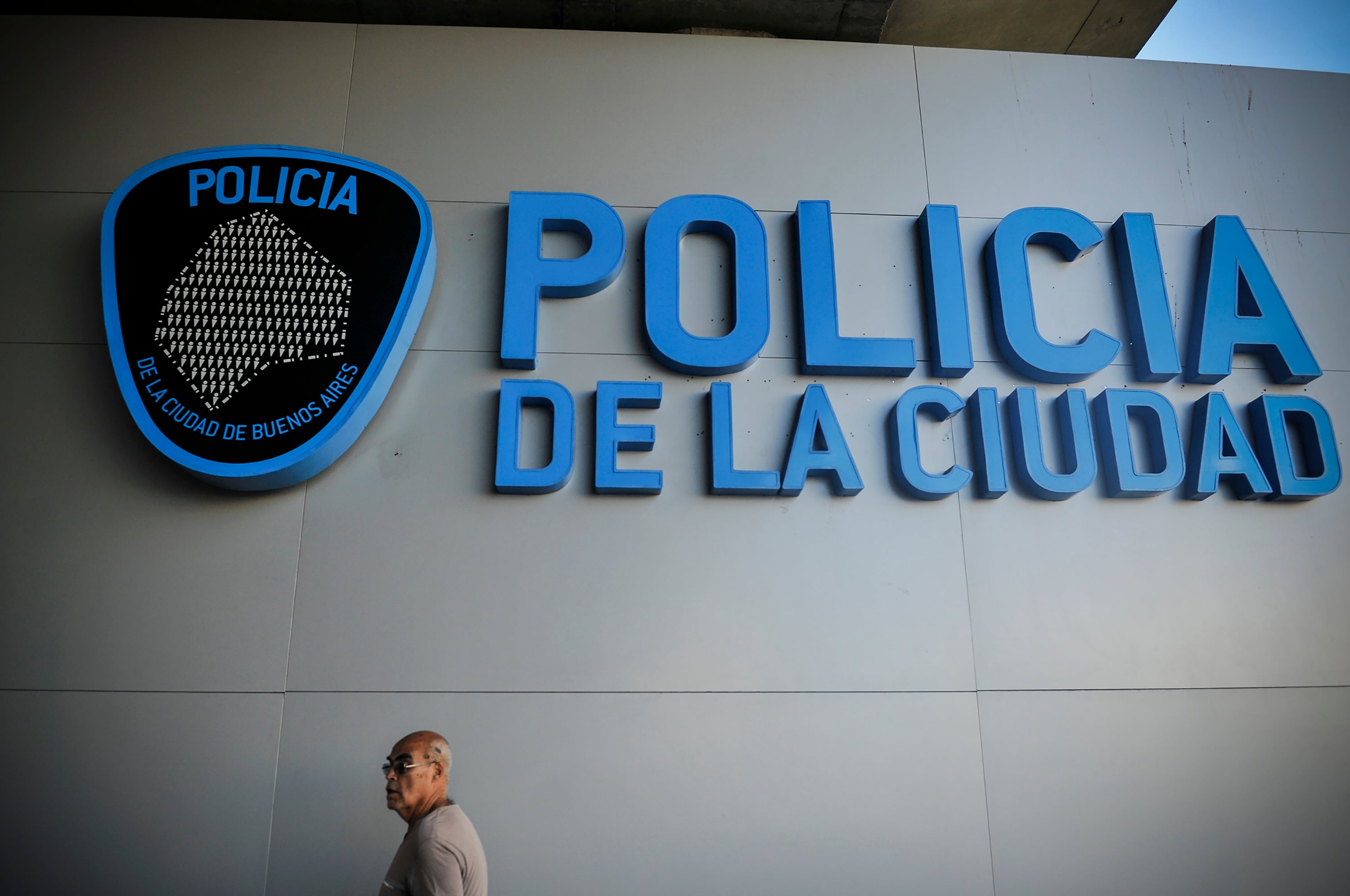 El convenio de traspaso de 2016 involucró a 19.953 agentes y 1286 vehículos, entre otros recursos.