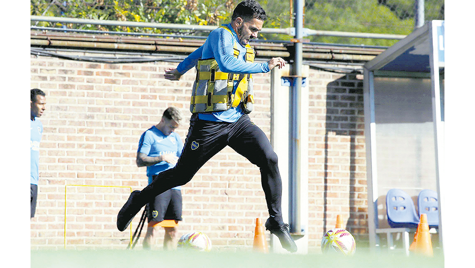 Tevez genera preocupación en el plantel.