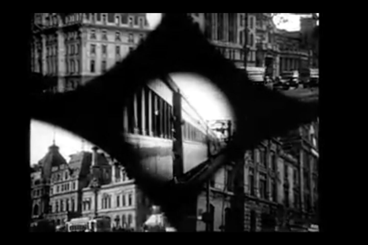 Fotograma de Por tierras argentinas. El proyecto De cerca...fue producido en el marco de Cantera, el espacio de cine experimental del CCK.