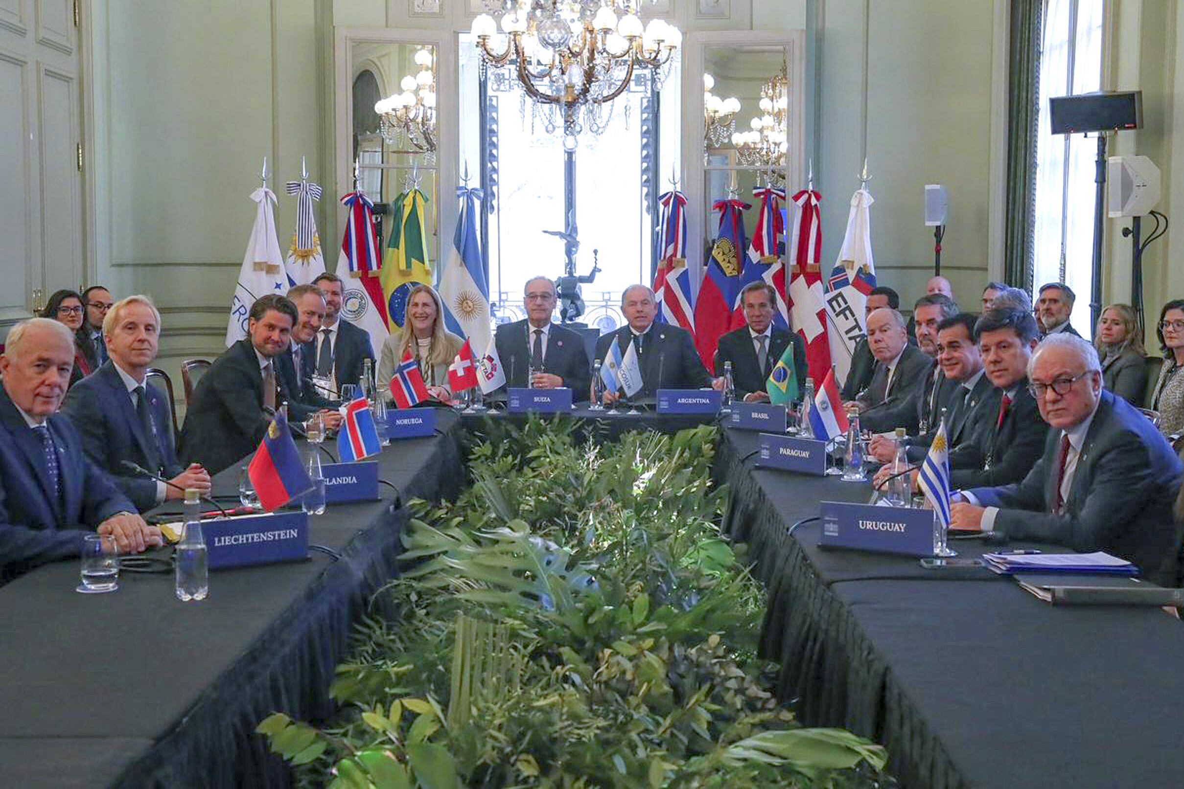 El anuncio se hizo en la cumbre que se realiza en Buenos Aires.