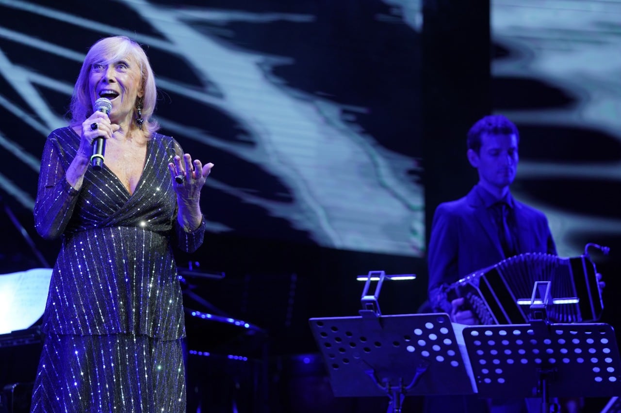 Como en 1969, Amelita Baltar volvió a cantar "Balada para un loco" en el Luna Park.