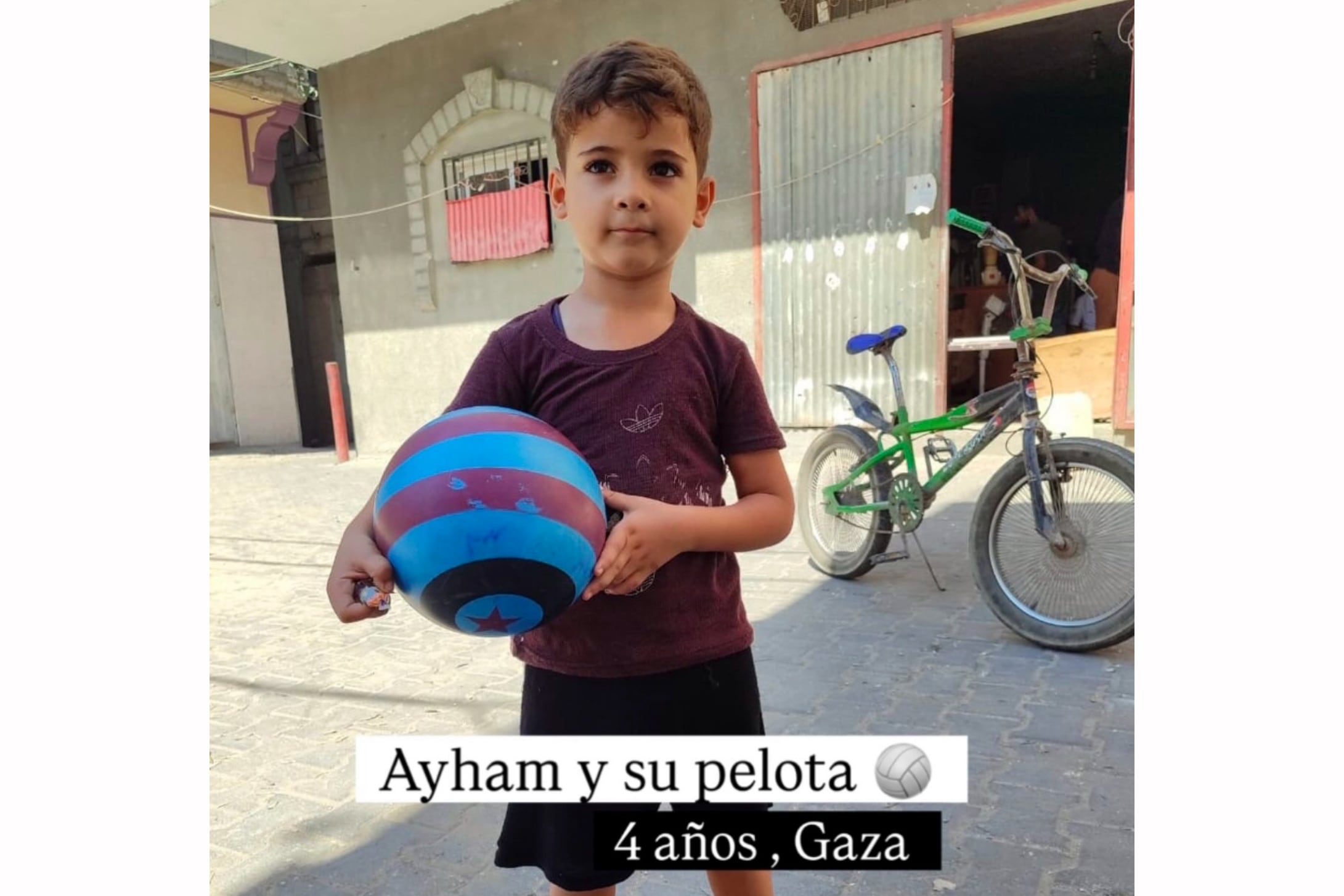 El hijo del doctor Refaat Alatahatma, una de las cientos de miles de historias de la Franja.