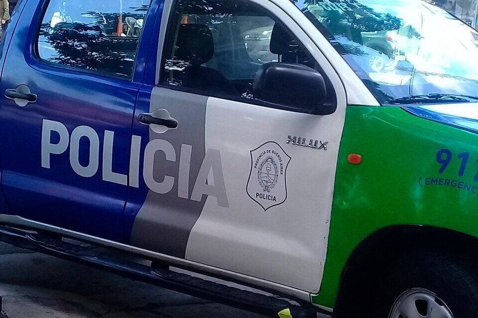 Dos mujeres fueron detenidas en medio de una persecución policial luego de intentar evadir un control policial, tenían más de 50 gramos de cocaína. 