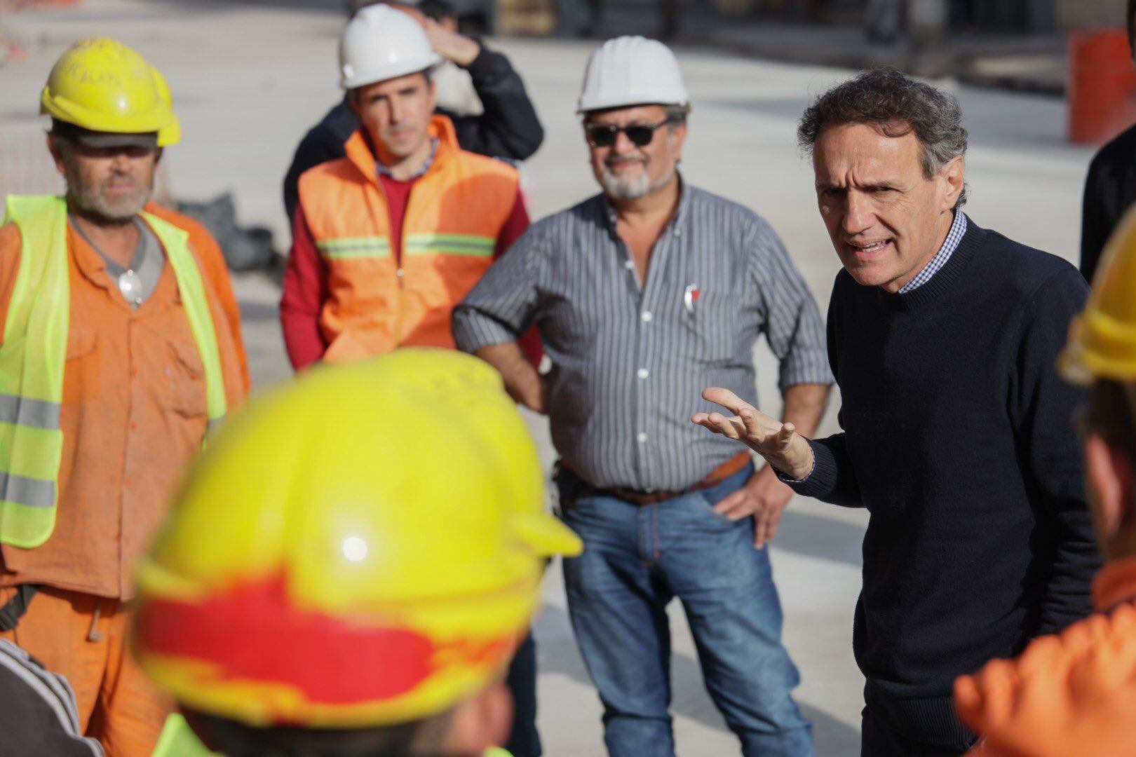 Gabriel Katopodis denuncia que Milei y Caputo siguen cobrando el impuesto a los combustibles líquidos pero no ejecutan las obras.