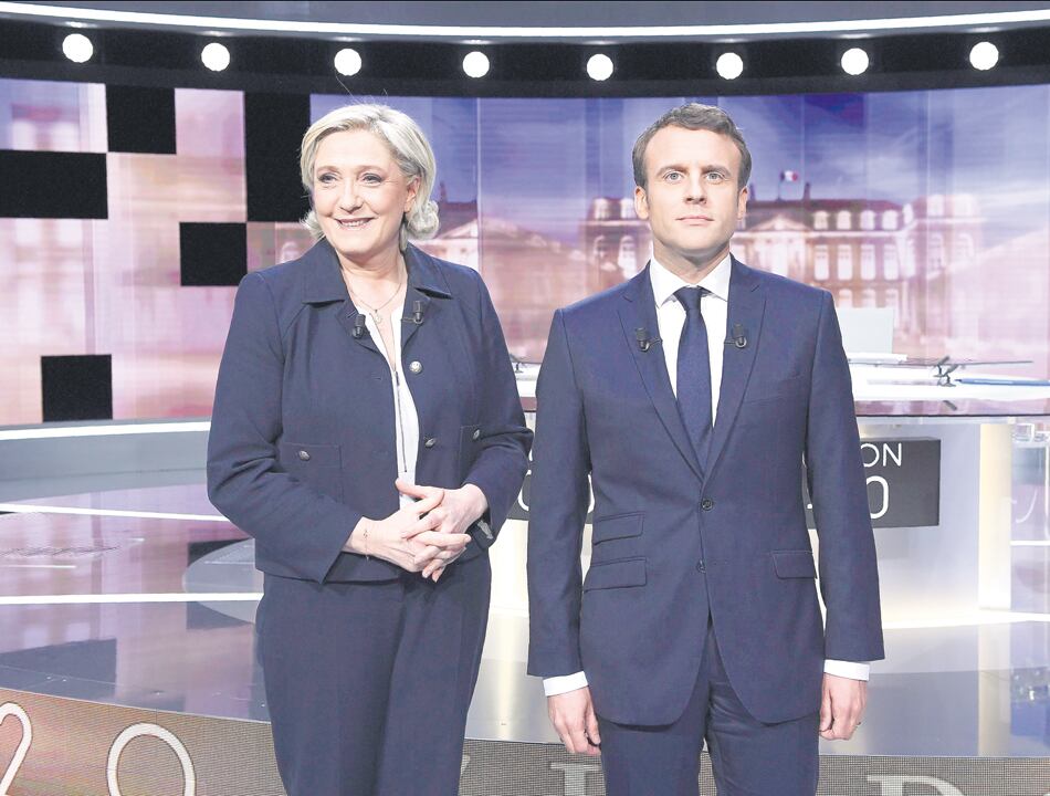 Marine Le Pen acusó a su rival de ser el “candidato que se acuesta (subordina)” y Emmanuel Macron la trató de “indigna”.