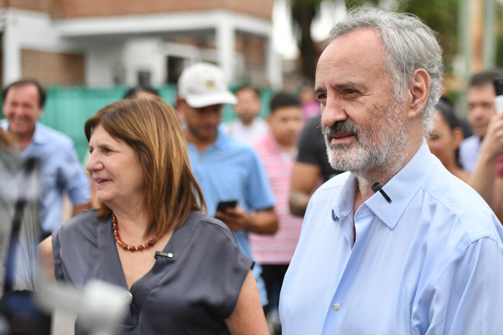 De la Torre sostiene su precandidatura apoyado en Patricia Bullrich. 