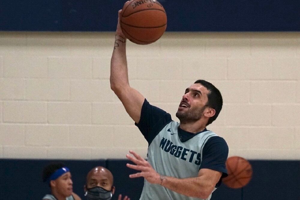 Facundo Campazzo ya forma parte del plantel de Denver Nuggets.