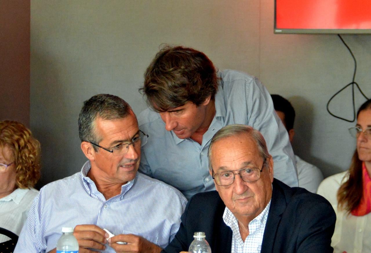 Suescun y Lunghi, dos de los protagonistas del cónclave radical del jueves.  