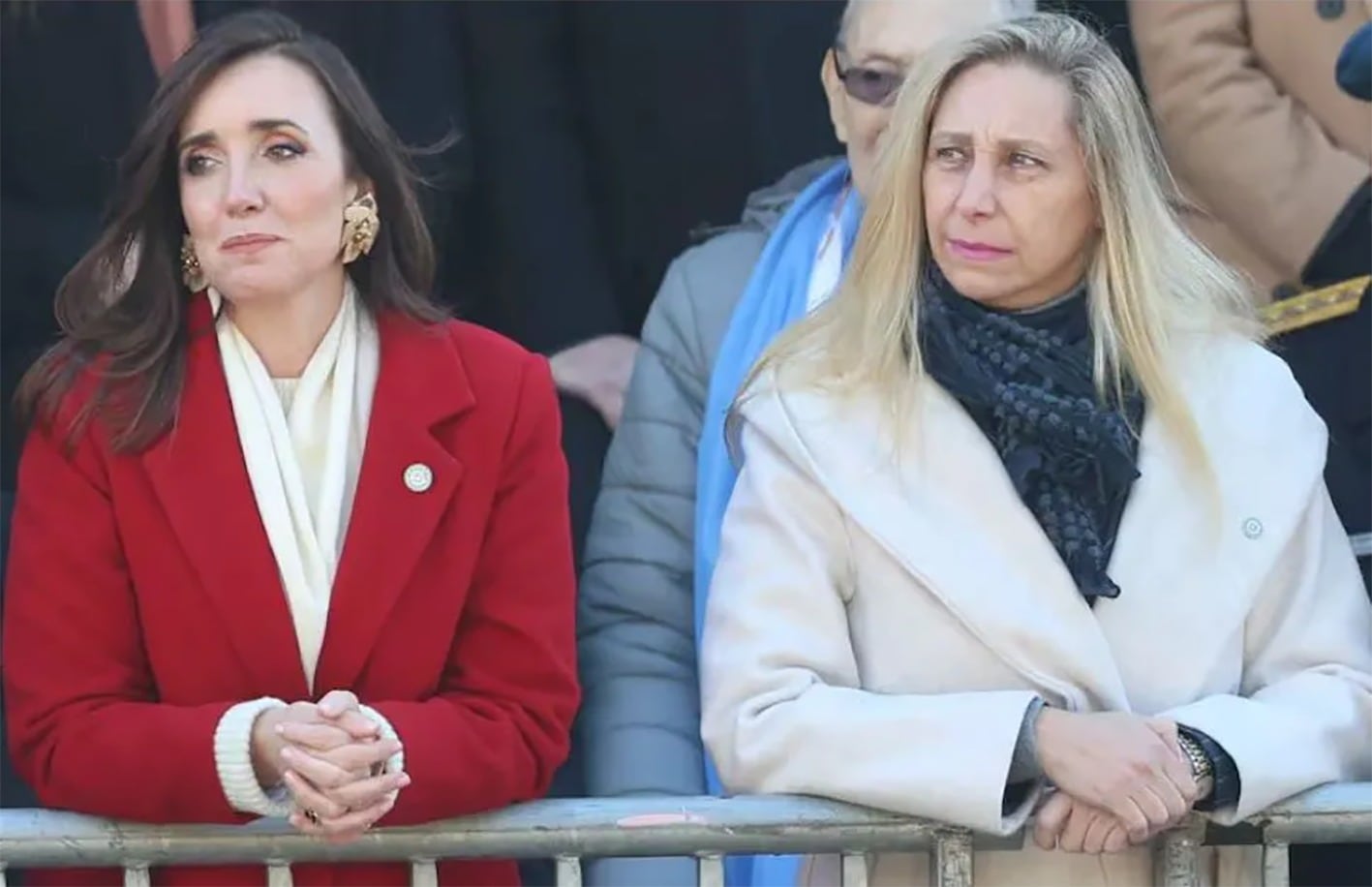Entre Victoria Villarruel y Karina Milei, las sorisas son sólo para cámara.  