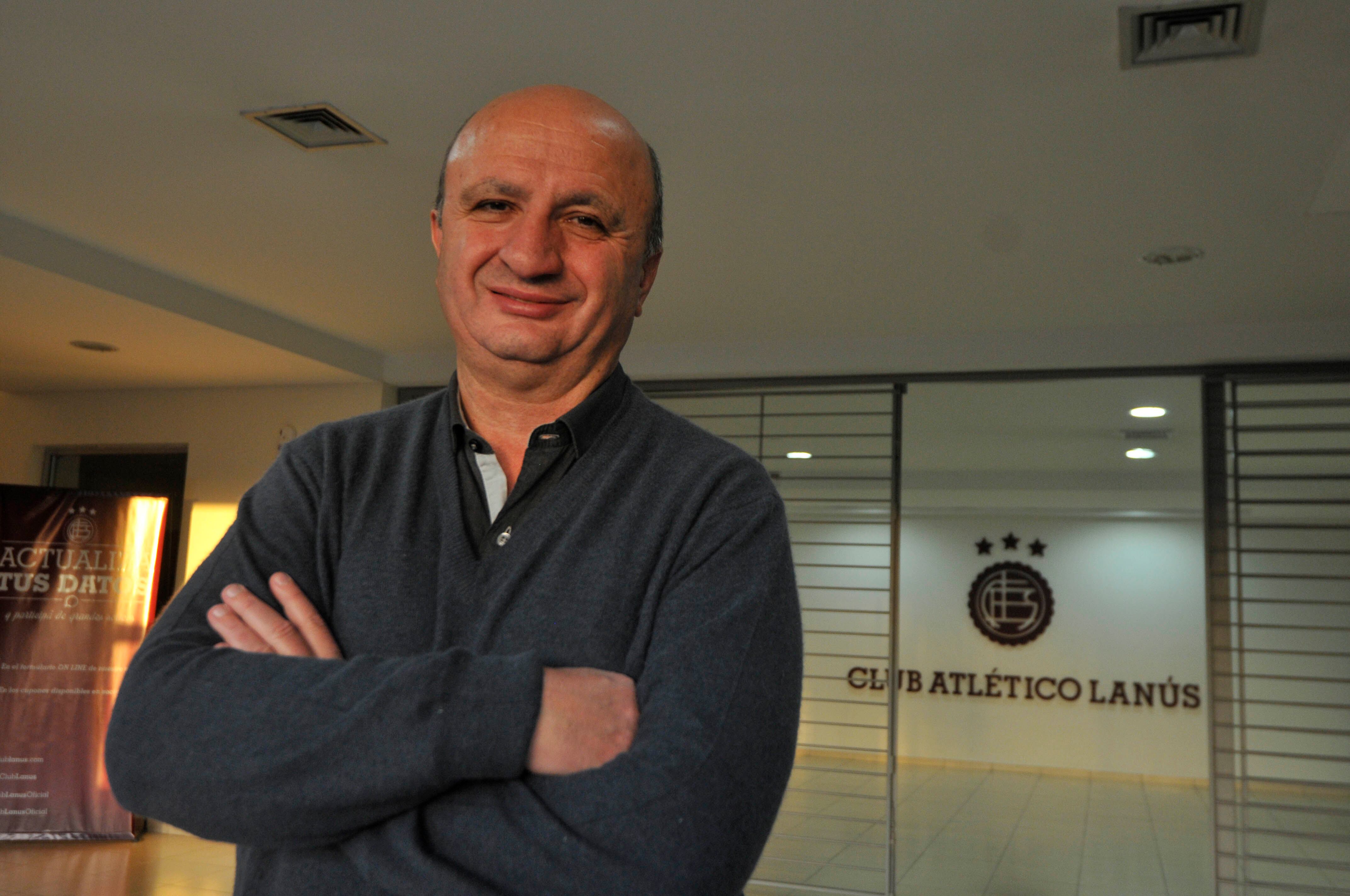 Nicolás Russo, presidente de Lanús.