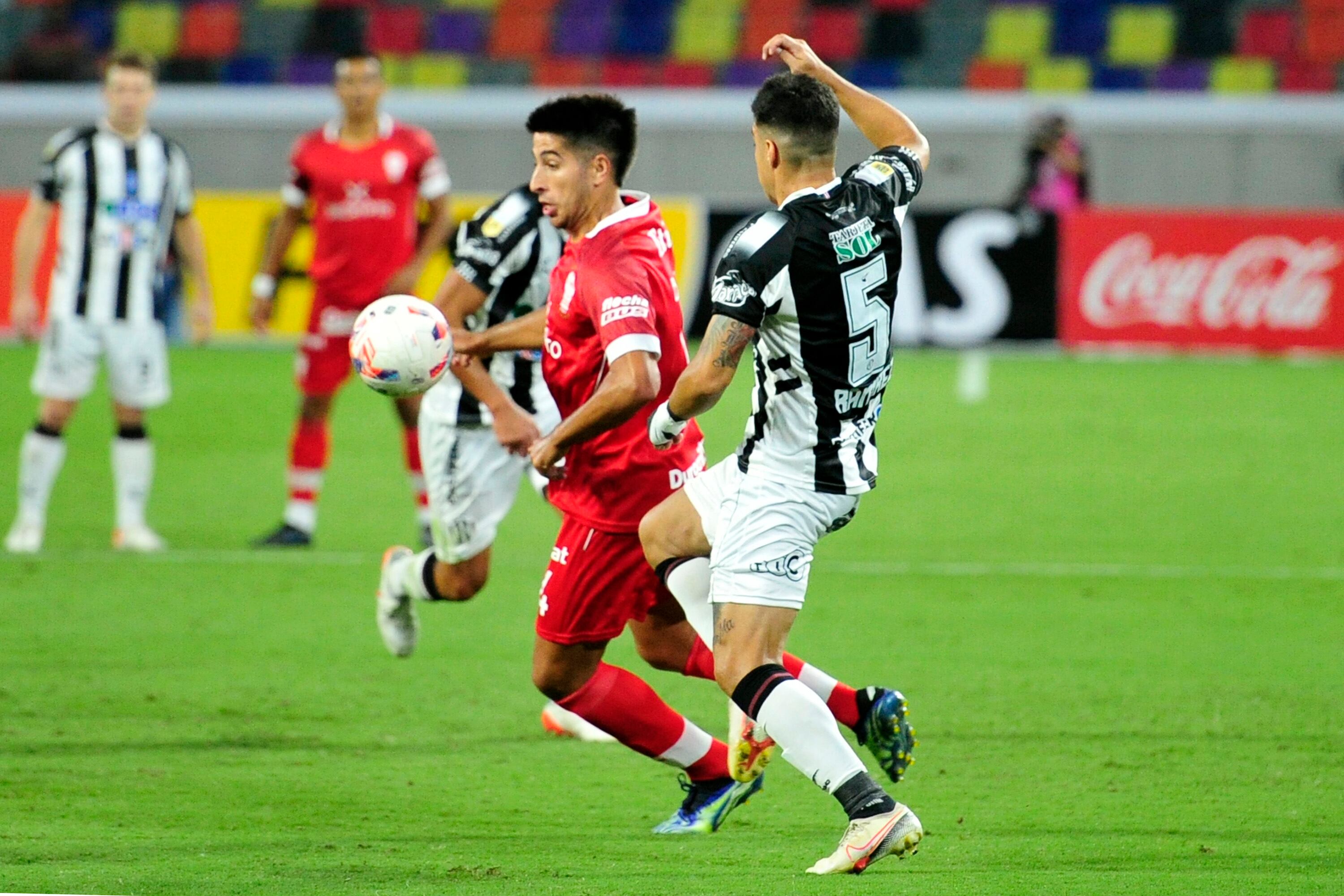 El duelo fue muy atractivo en Santiago del Estero