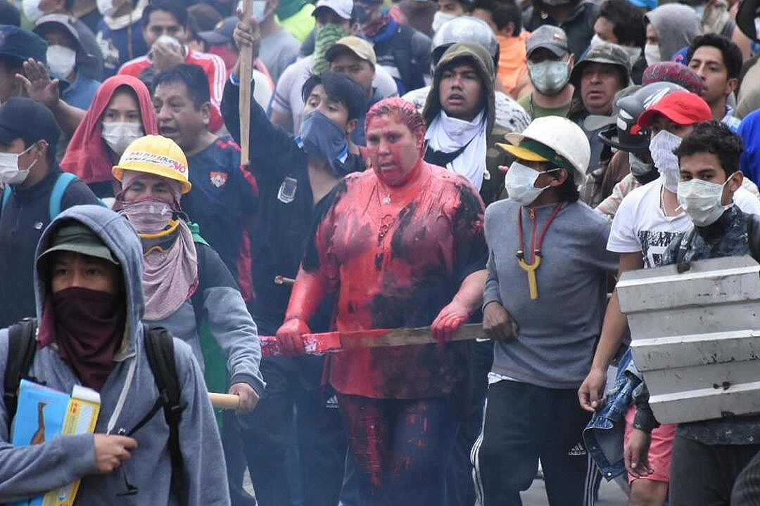 La alcaldesa de Vinto por el MAS, Patricia Arce, sufrió los vejámenes de los jóvenes de la Resistencia. 