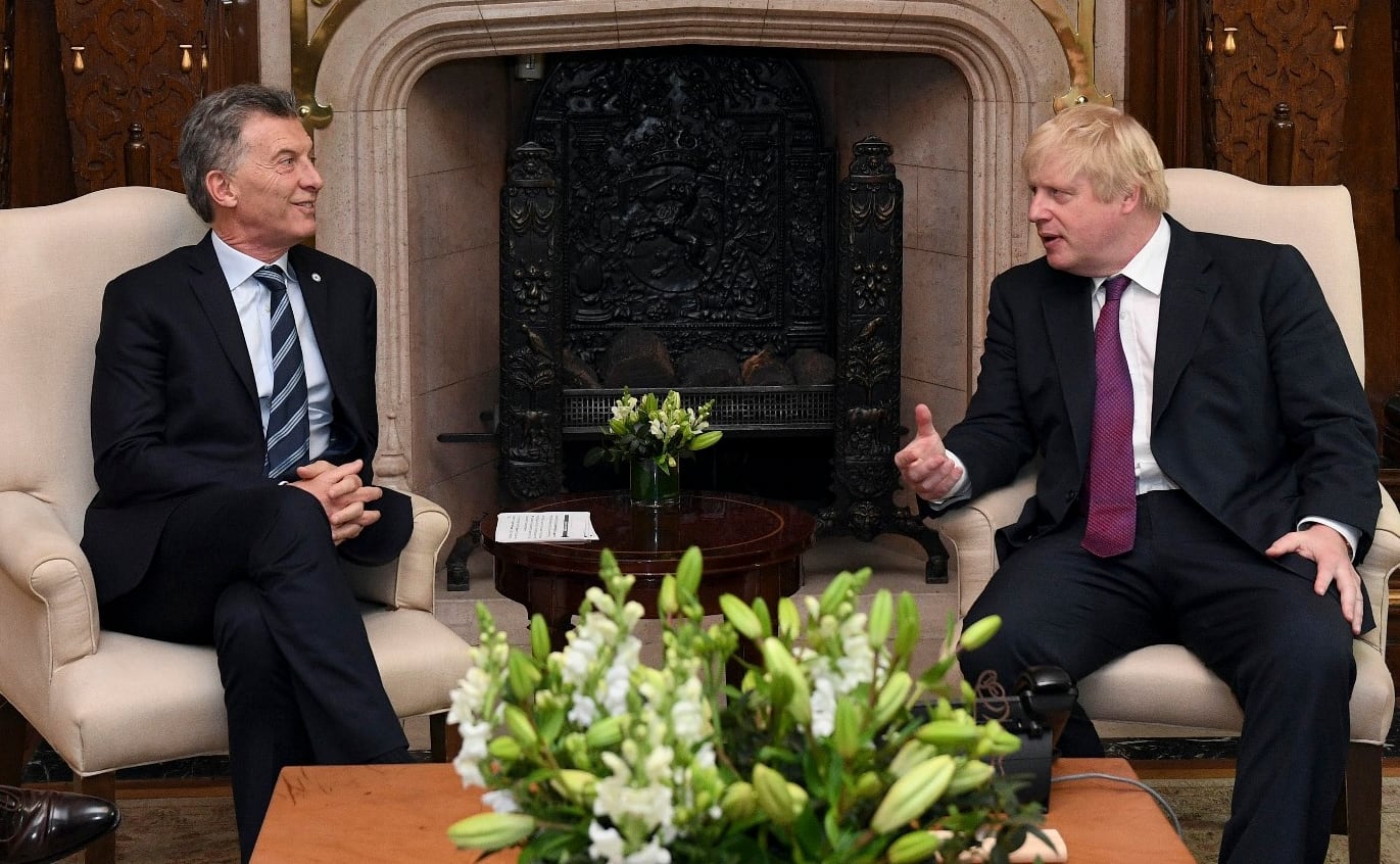 En mayo de 2018, Johnson estuvo tres días en Argentina.