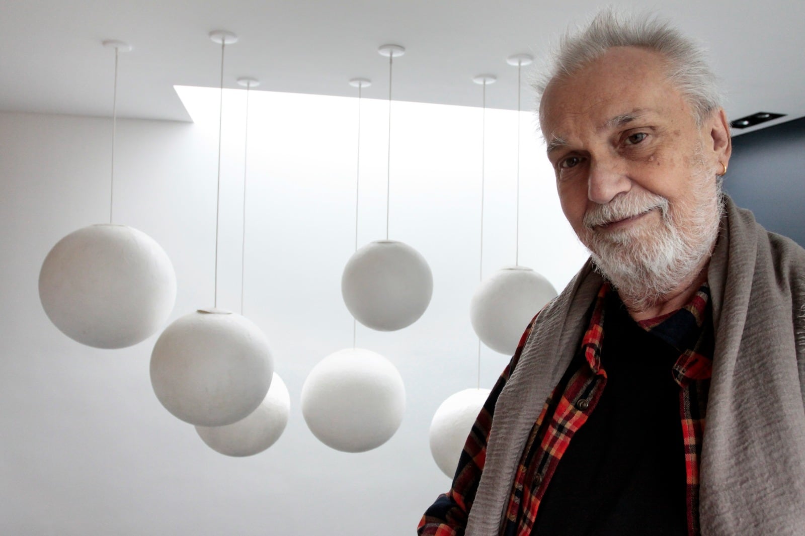 "Dios un día dijo 'voy a mandar a un grupo para que inventen la juventud', y puso a los Beatles"