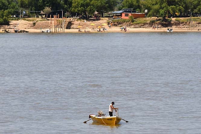 El Paraná repunto en octubre, pero desde entonces bajó de forma sostenida.