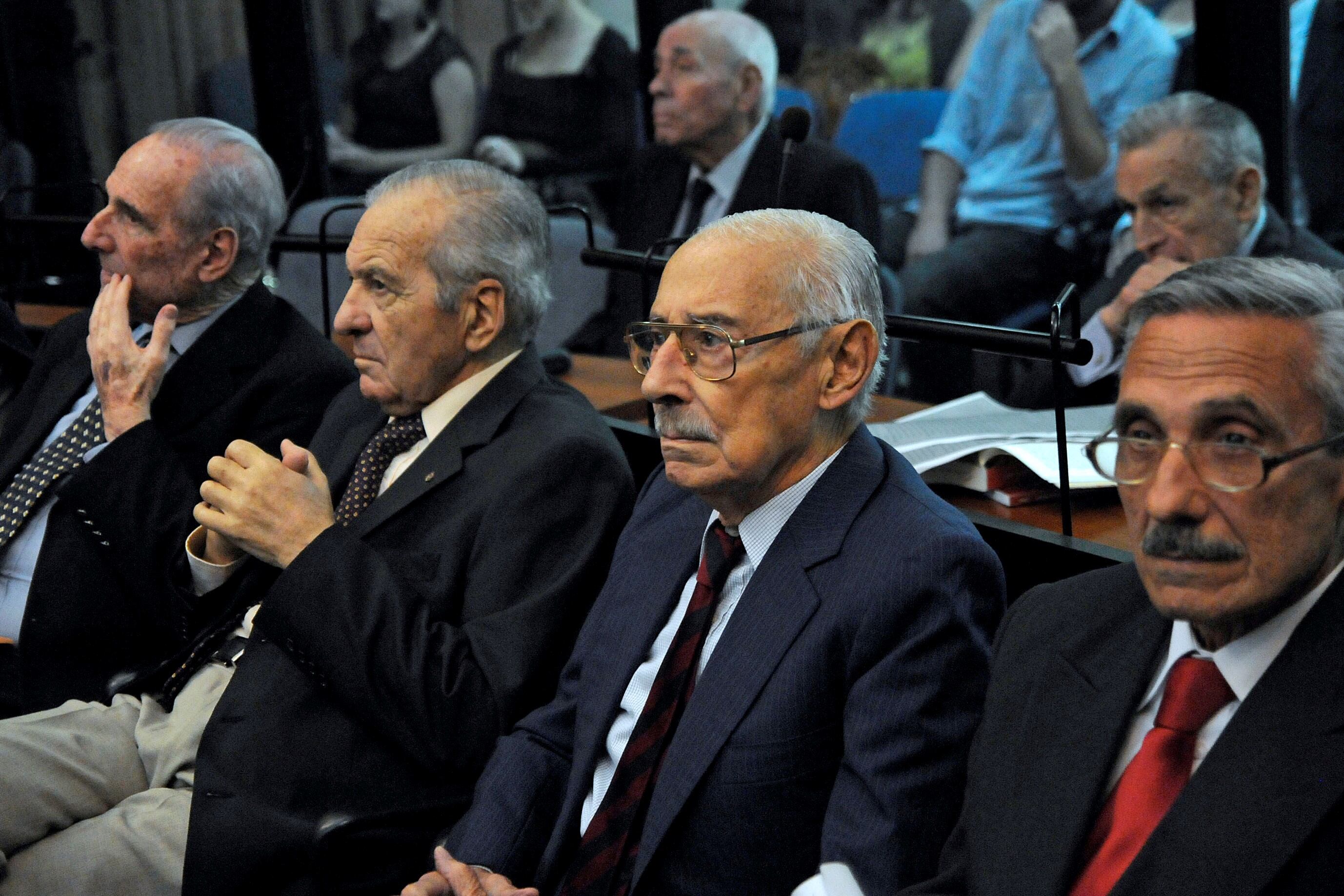 Videla murió el 17 de mayo de 2013, meses después de haber sido condenado, en una cárcel común en Marcos Paz. Imagen: NA.