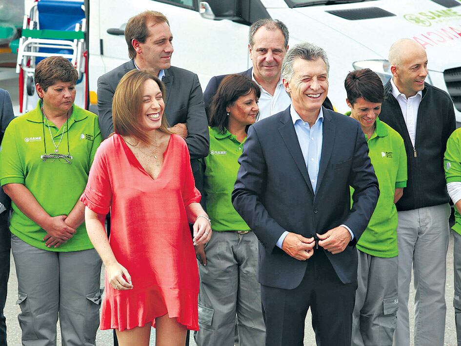 Mauricio Macri también elogió el vestido que lució ayer María Eugenia Vidal.