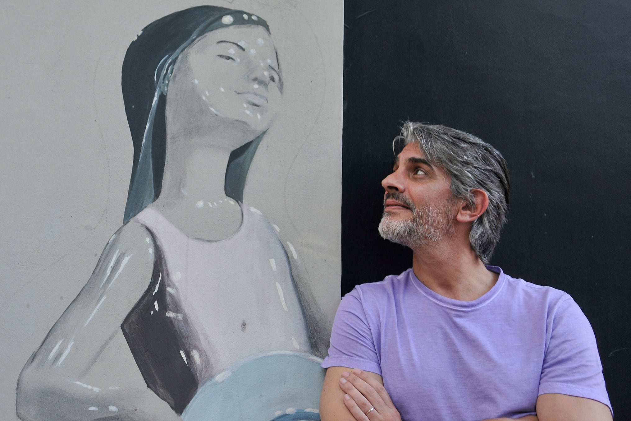 "Estamos asistiendo a momentos feroces de enfrentamientos políticos", dice Echarri. 