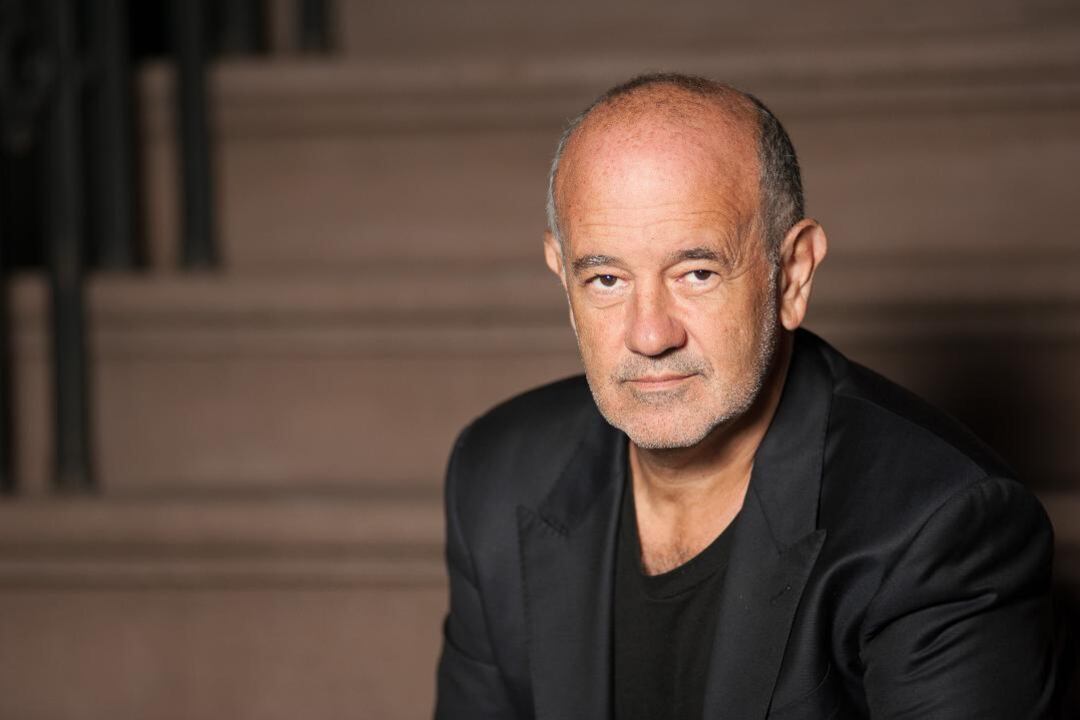 En su último disco, que grabó junto a la Tango Jazz Orchestra, Solla dedica cada tema a una ciudad distinta.