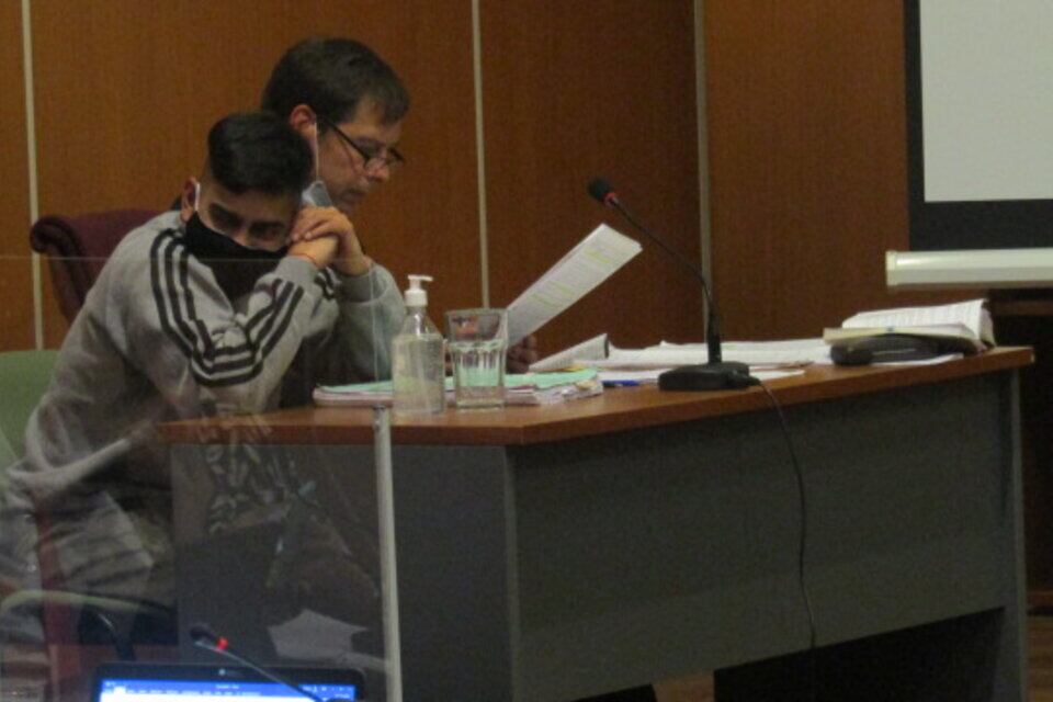 Lautaro Teruel y su abogado