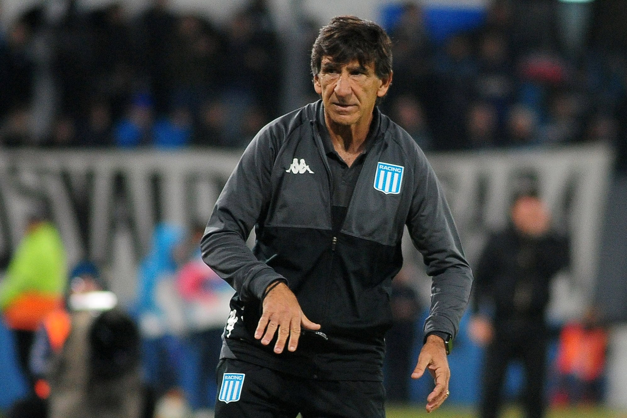 Gustavo Costas, campeón de la Supercopa con Racing como jugador. Ahora busca la Sudamericana como DT.