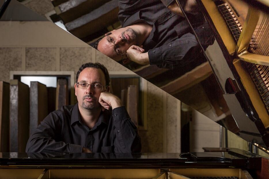 Nicolás Guerchsberg fotografiado por Juan Pablo Bialade