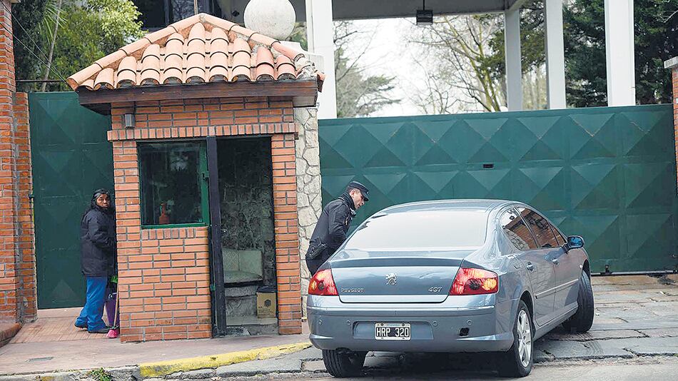 La poda de ministerios alcanzaría a una decena de carteras que pasarían a ser secretarías.