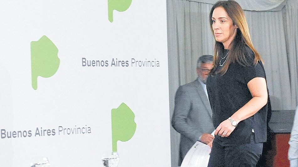 La gobernadora Vidal acordó con el Frente Renovador analizar el desdoblamiento de las elecciones municipales.