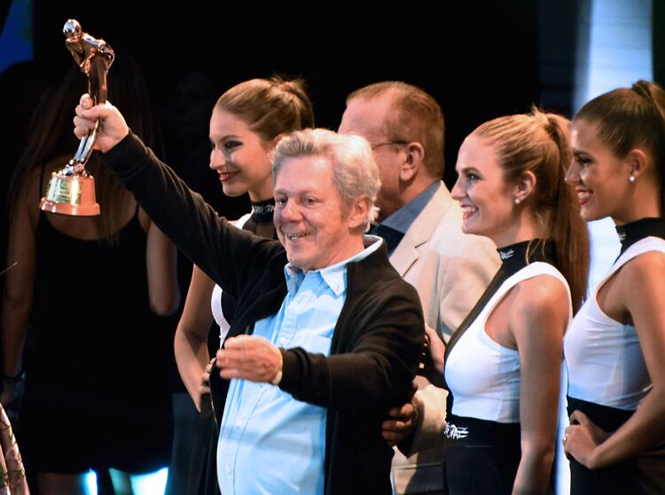 Disi, en una entrega de premios. Tuvo una larga trayectoria como actor.