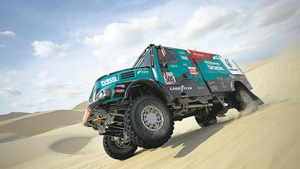 Villagra recorre las dunas peruanas. El cordobés quiere romper la tradicional hegemonía rusa.