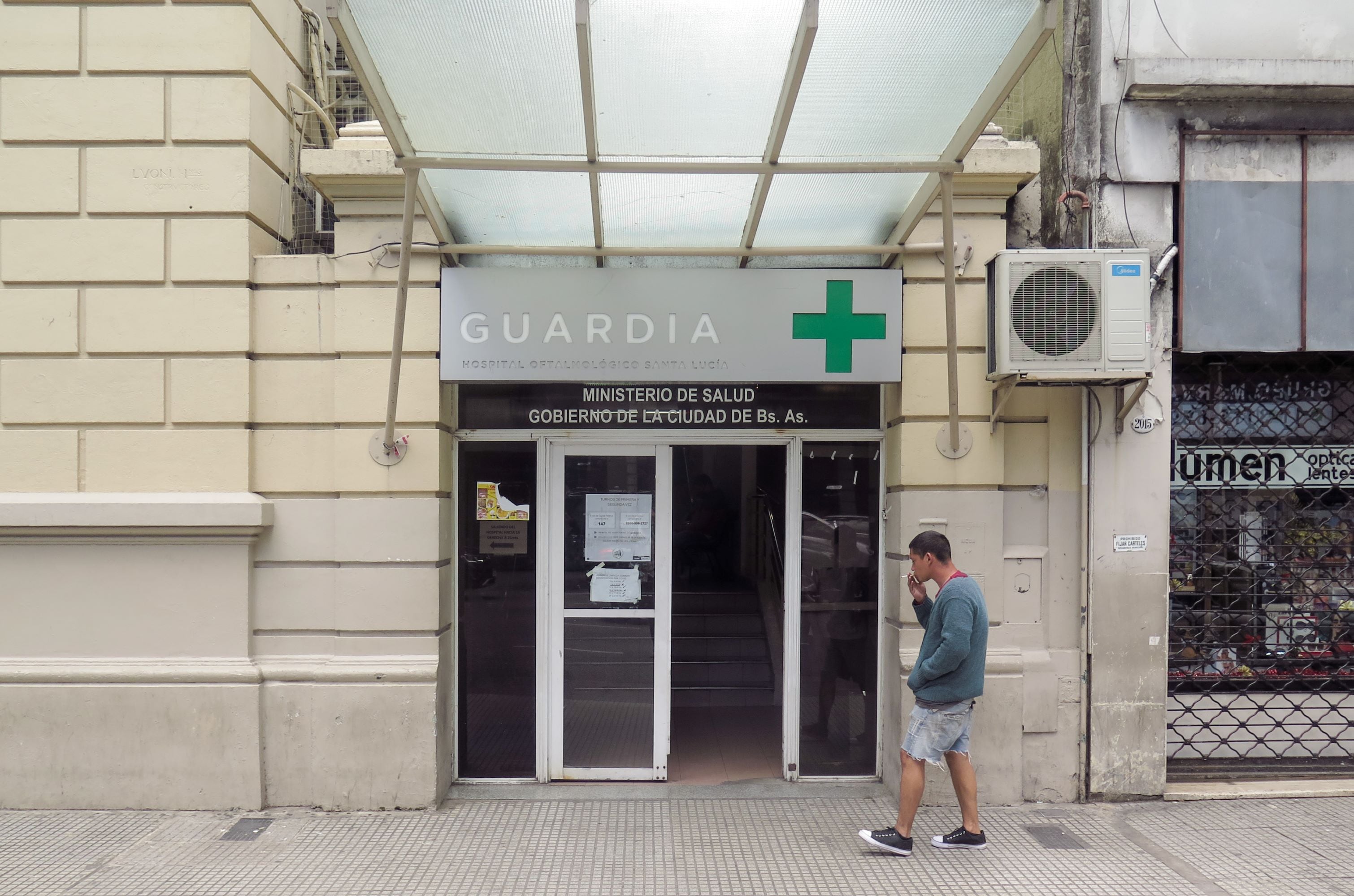 En el Hospital Oftalmológico Santa Lucía se atendieron a once personas