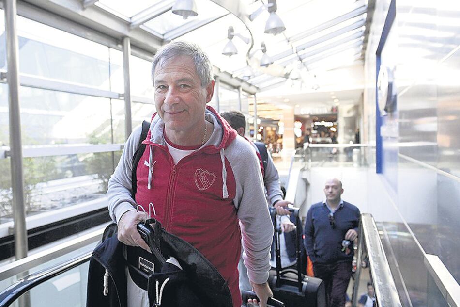 Holan llevó a Brasil sus mejores hombres y la confianza de seguir haciendo historia con el Rojo.