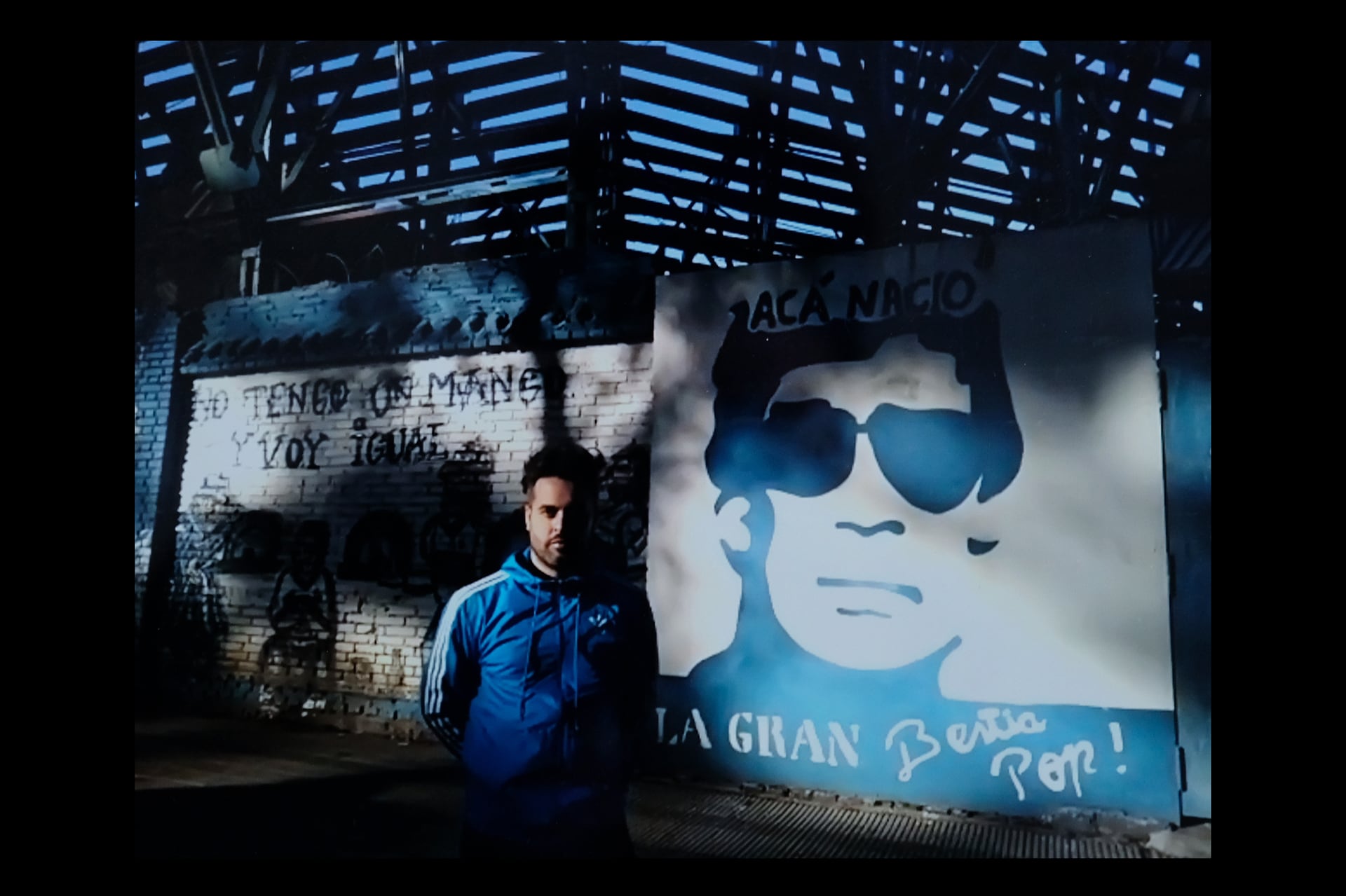 Como todo fanático de Gimnasia, Arroyo se conmovió con Maradona DT y cuenta sus aventuras, siempre al pie del tablón. 