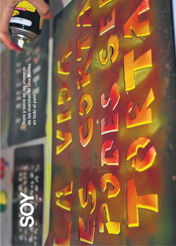 Tejes y lazos en las vísperas de las marchas Ni Una Menos en todo el país - 01/06/2017