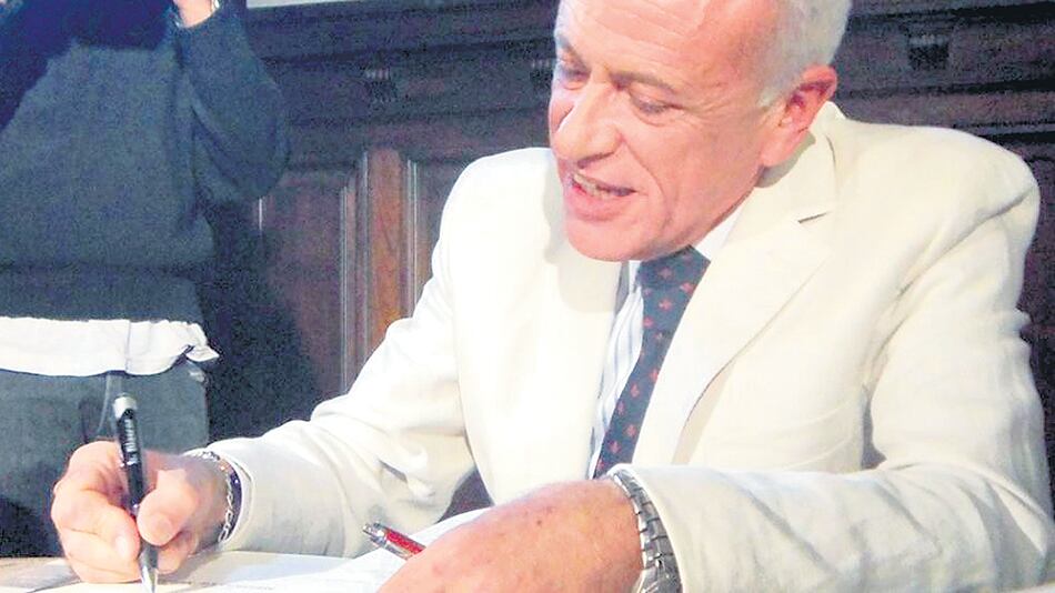 Eduardo Halac apareció ahogado en el pozo de agua de su casa y la causa se caratuló como muerte dudosa.