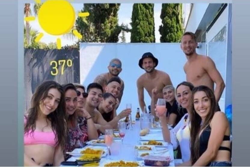 La imagen fue publicada por uno de los asistentes en las redes. Luego fue eliminada.