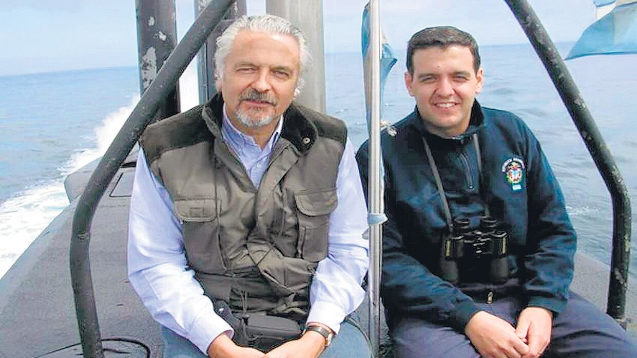 Jorge Bergallo y su hijo Juan Ignacio, ex comandante y oficial del submarino perdido.