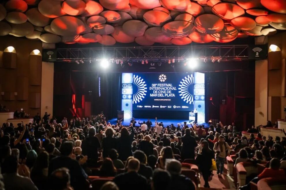 El Festival pasó a manos privadas en co-producción con el municipio.