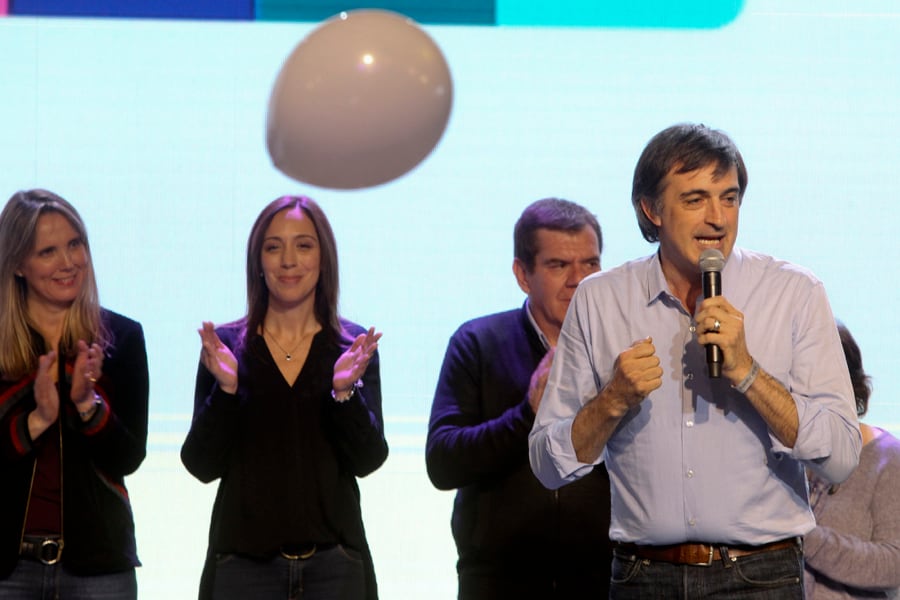 Bullrich durante los festejos de Cambiemos el domingo, cuando el escrutinio lo mostraba más de 5 puntos arriba.