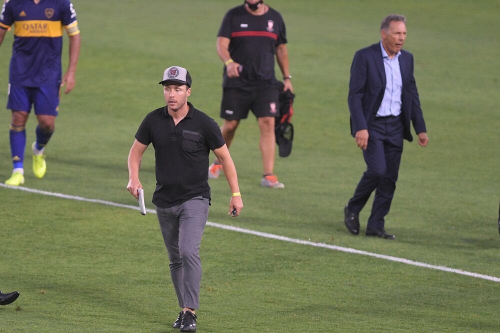 Damonte se fue expulsado en el entretiempo por insultar al árbitro Penel.