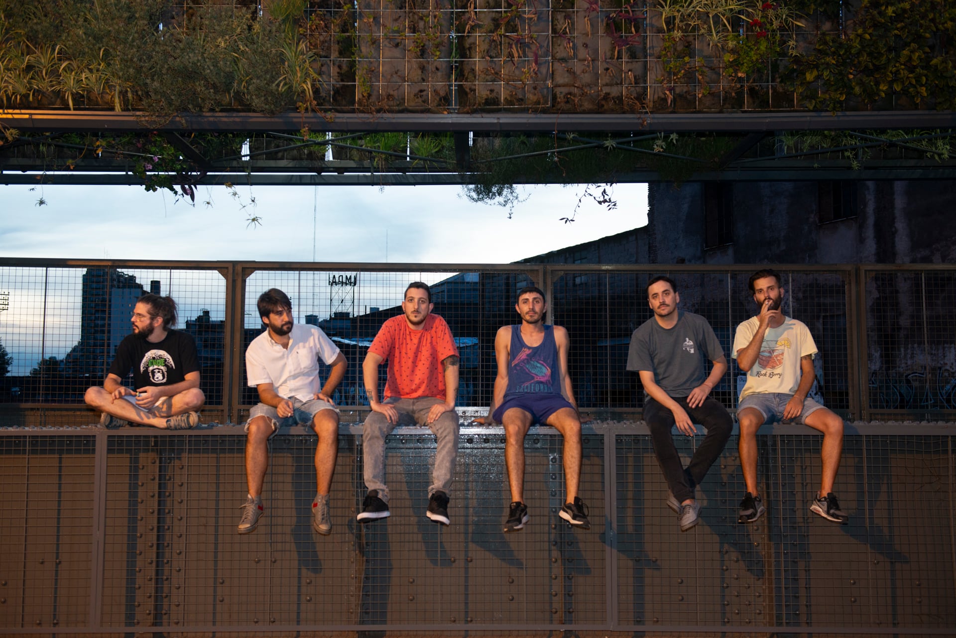 Mi Amigo Invencible en 2016, después de sacar el disco que marcaría su salto definitivo y pondría el foco en el indie mendocino