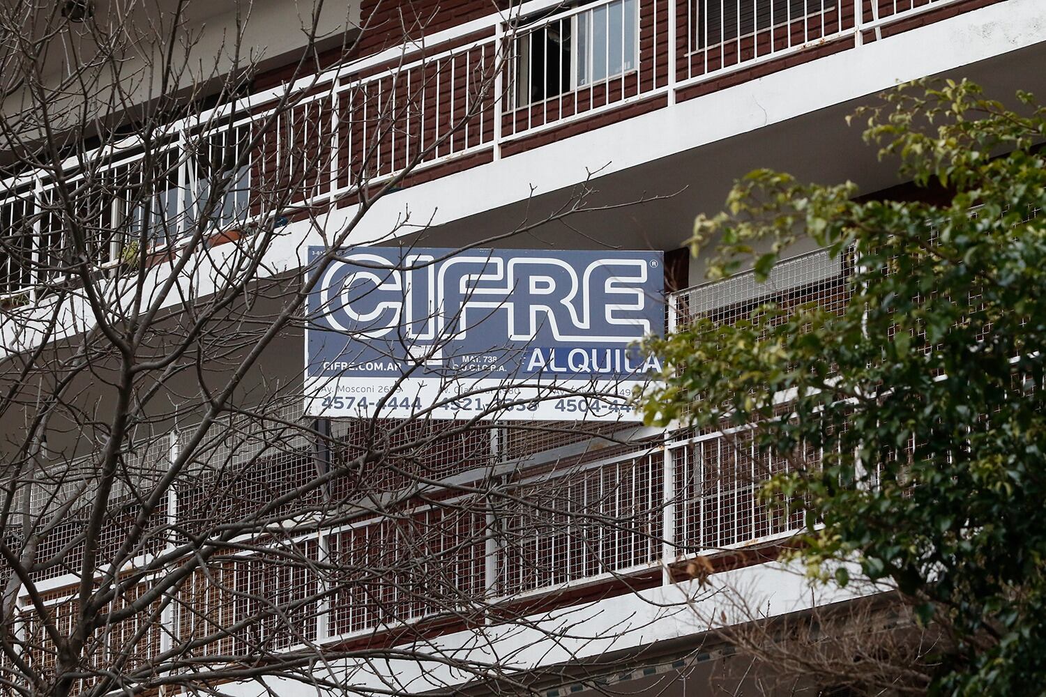 El 32% de los hogares inquilinos paga más de la mitad de sus ingresos en el alquiler